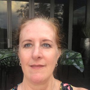 Meet your Posher, Perri